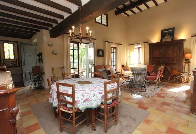 Villa La Familiale