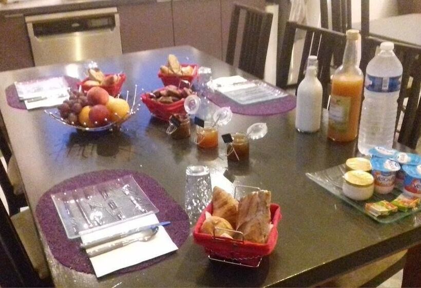 Villa Vi Lyon Est Chambres D Hôtes