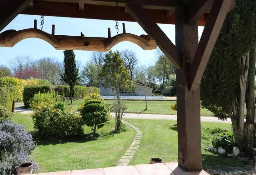 Aamiaismajoitus (B&B) Chambre D Hotes La Quercynoise