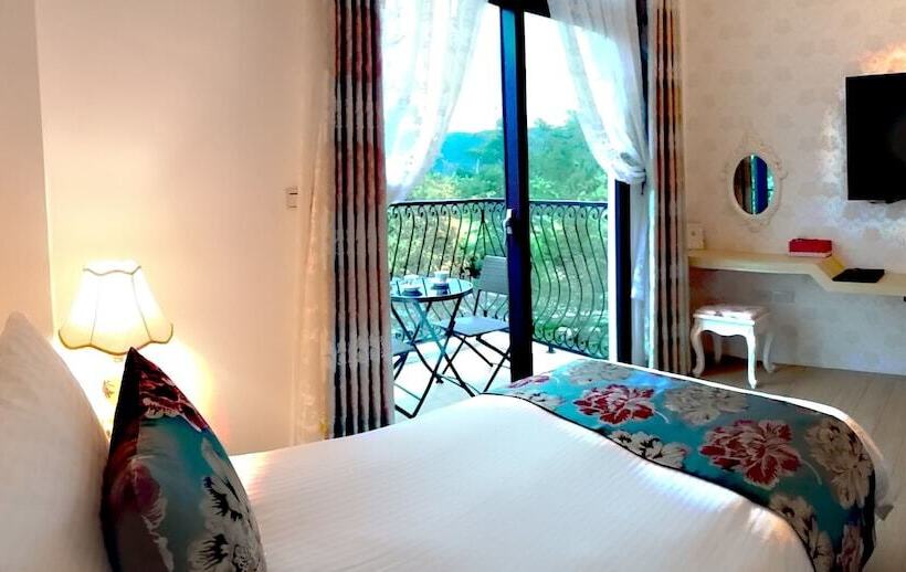 تختخواب و صبحانه Gihak Homestay