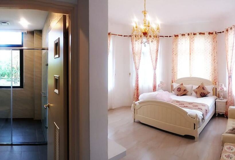 تختخواب و صبحانه Gihak Homestay