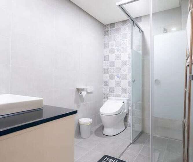 تختخواب و صبحانه Kiwi Villa