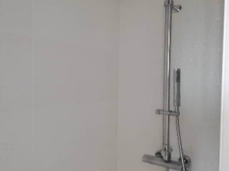 ベッドアンドブレックファースト Le Pilotis