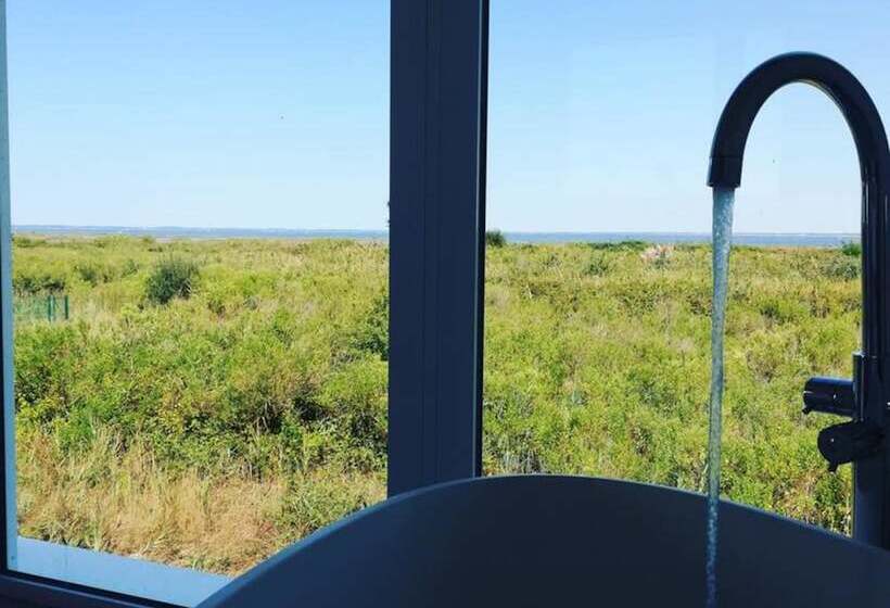 ベッドアンドブレックファースト Le Pilotis