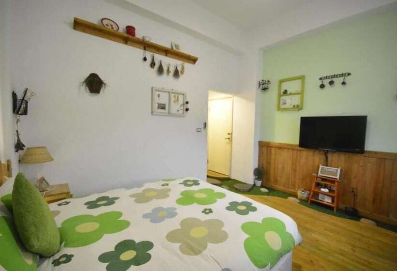 تختخواب و صبحانه Minami Kaze