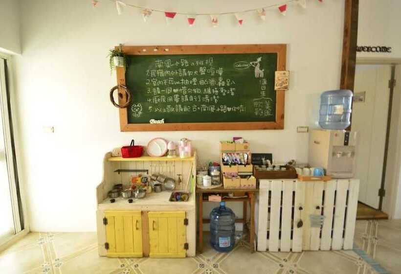 تختخواب و صبحانه Minami Kaze