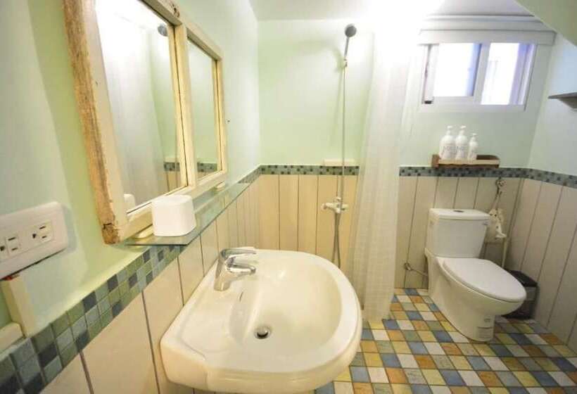 تختخواب و صبحانه Minami Kaze