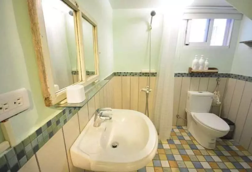 تختخواب و صبحانه Minami Kaze