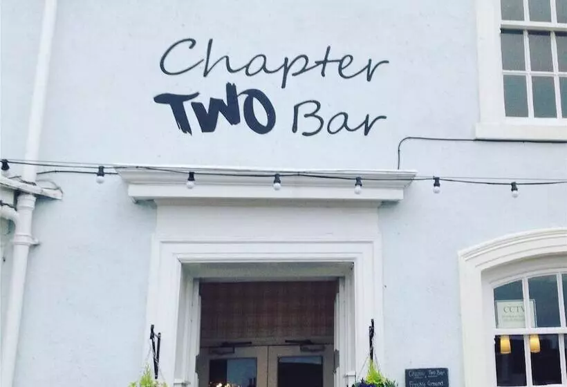 Hostelli Chapter Two Bar