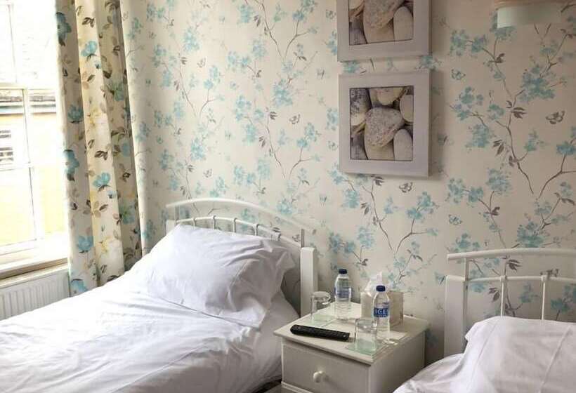 簡易ホテル Chapter Two Bar