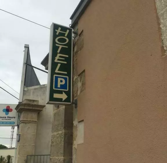 Hotelli Hôtel Le Chabichou