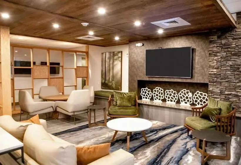 Hotelli Fairfield Inn & Suites By Marriott Richmond Airport