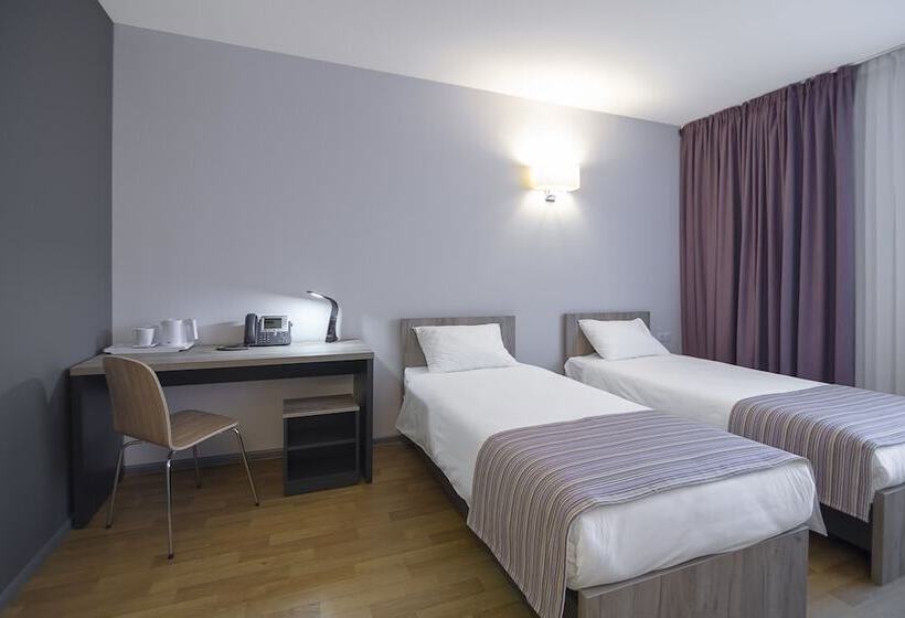 Szálloda Favor Sport