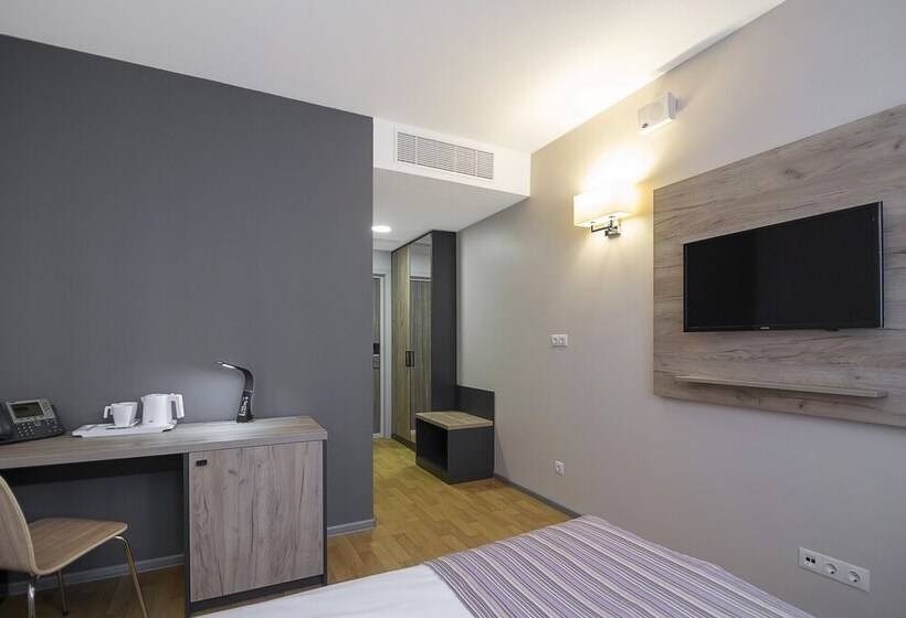 Szálloda Favor Sport