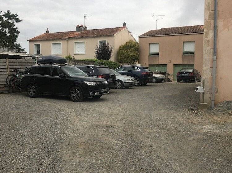 فندق Hôtel Le Chabichou