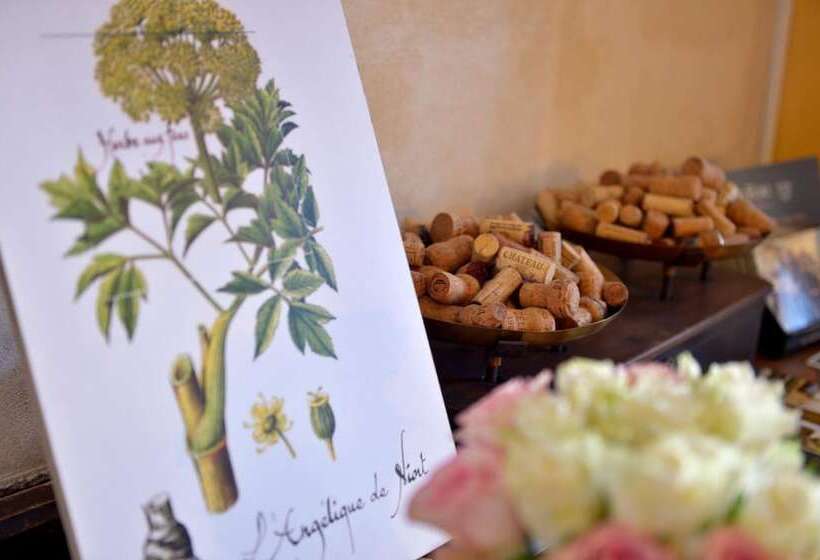 فندق Hôtel Le Chabichou