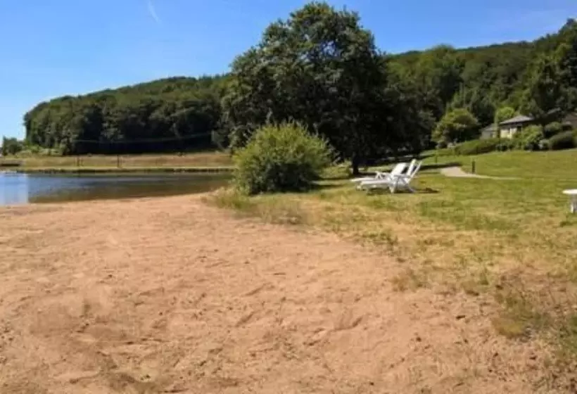 ホテル Le Hameau Des Lacs