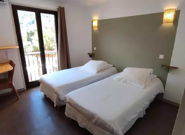 Hotelli Le Monte Rosso