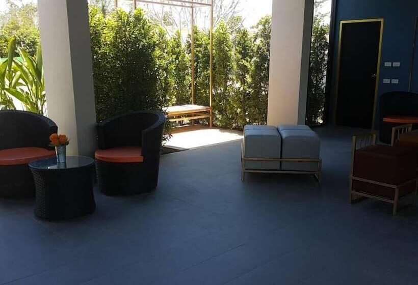 ホテル Malinda Villa Phuket