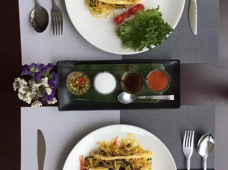 Hotelli Malinda Villa Phuket