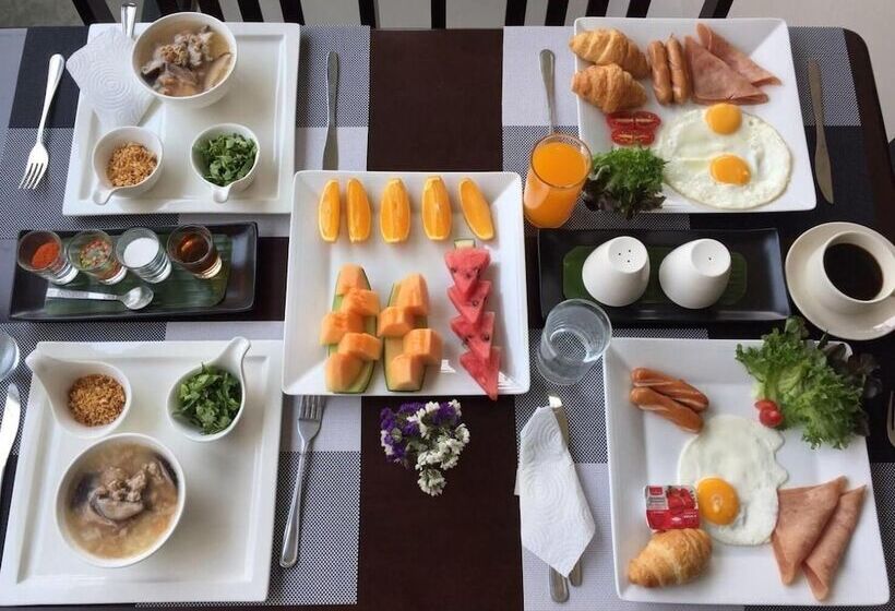 ホテル Malinda Villa Phuket