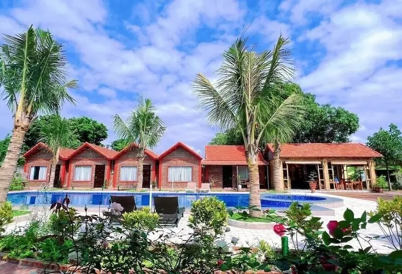 هتل Tam Coc Green Garden Bungalow