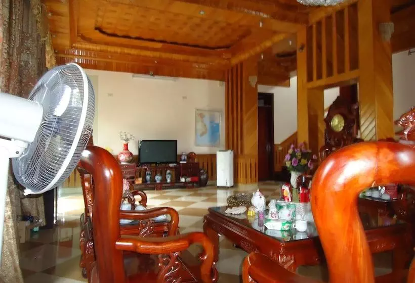 Laura Villa Homestay & Backpackers  Hostel