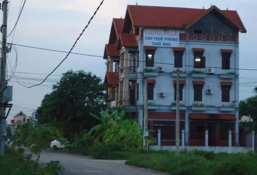 Laura Villa Homestay & Backpackers  Hostel