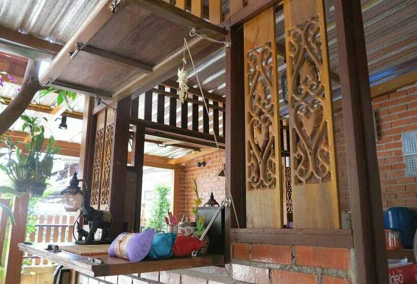 ペンション Baan Khun Ya Ayutthaya