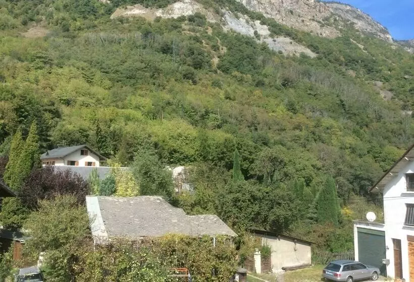 Majatalo Chez Veronique Et Freddy