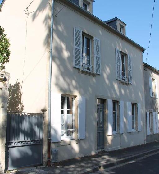 Majatalo Les Lilas De Bellefontaine