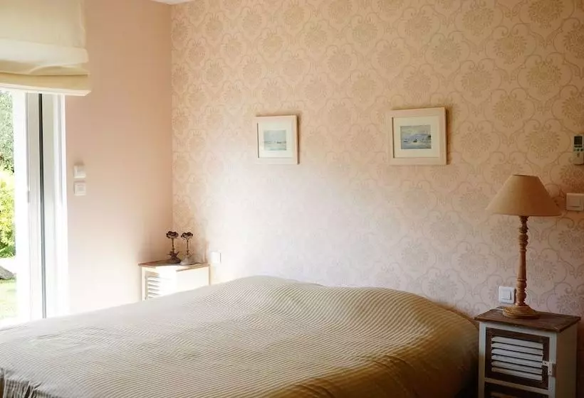 Majatalo Villa Marie Suzon