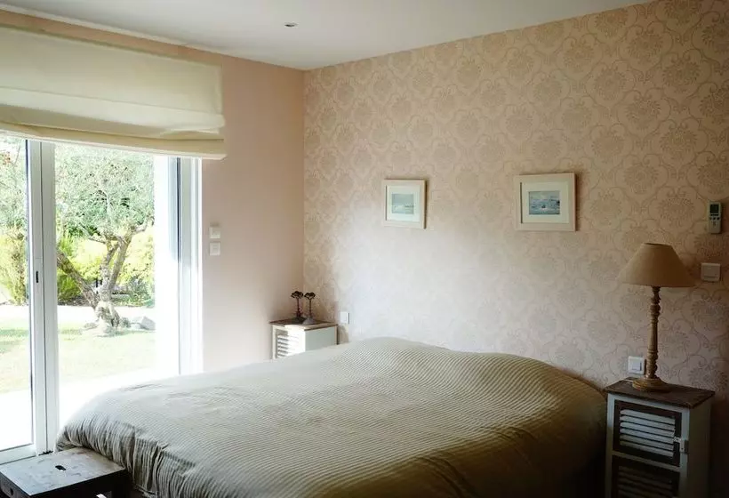 Majatalo Villa Marie Suzon