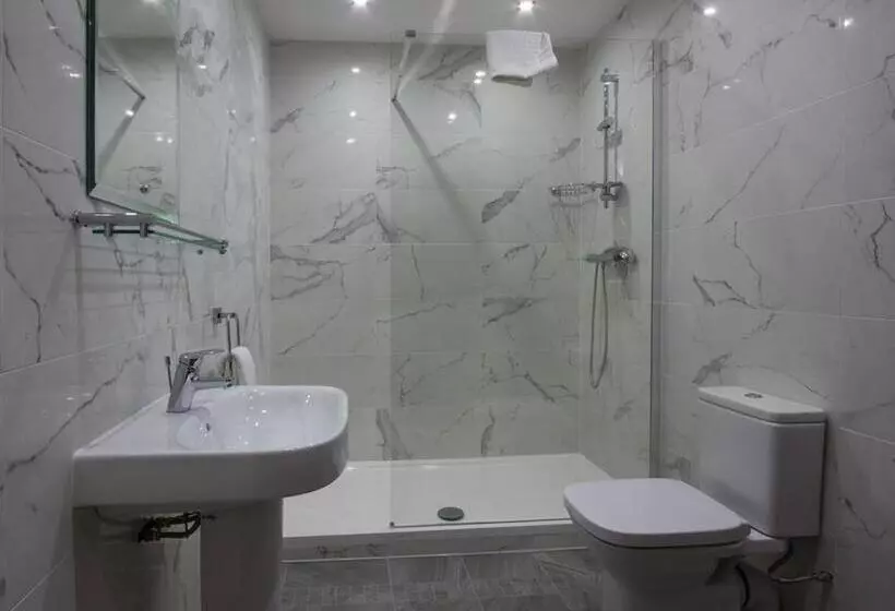 The Castle Collection   42 Castle Street