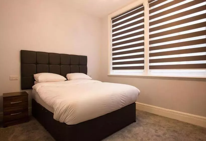 The Castle Collection   42 Castle Street