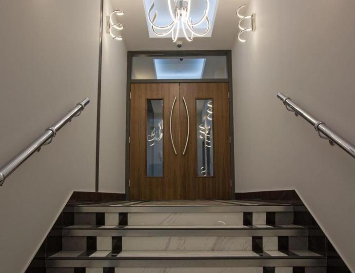 The Castle Collection   42 Castle Street