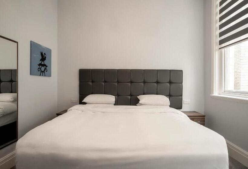 The Castle Collection   42 Castle Street