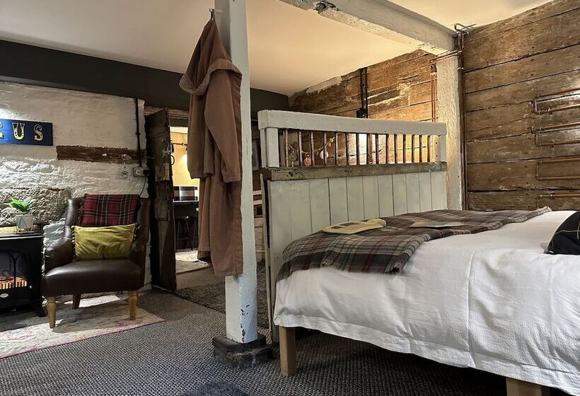 민박 One Drake Road, Tavistock, Devon