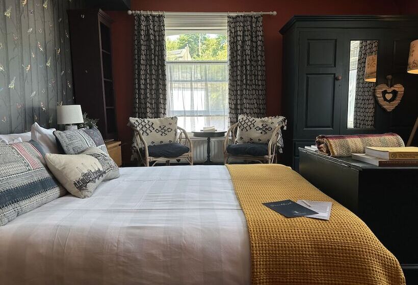 민박 One Drake Road, Tavistock, Devon