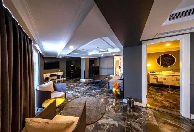 هتل B Loft
