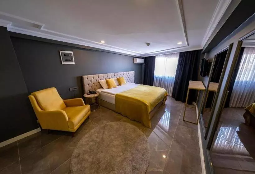 هتل B Loft