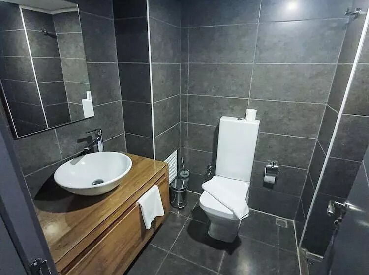 هتل B Loft