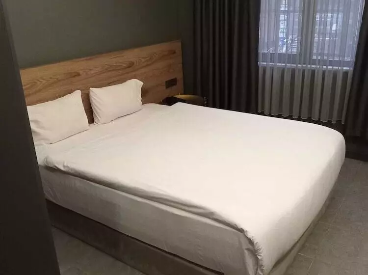 هتل B Loft