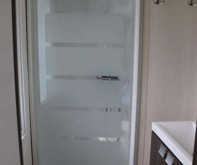 هتل Flower Camping Le Rompval