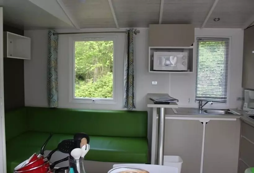 ホテル Flower Camping Le Rompval