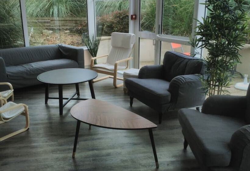 Hotel Le Manoir Des Tourelles