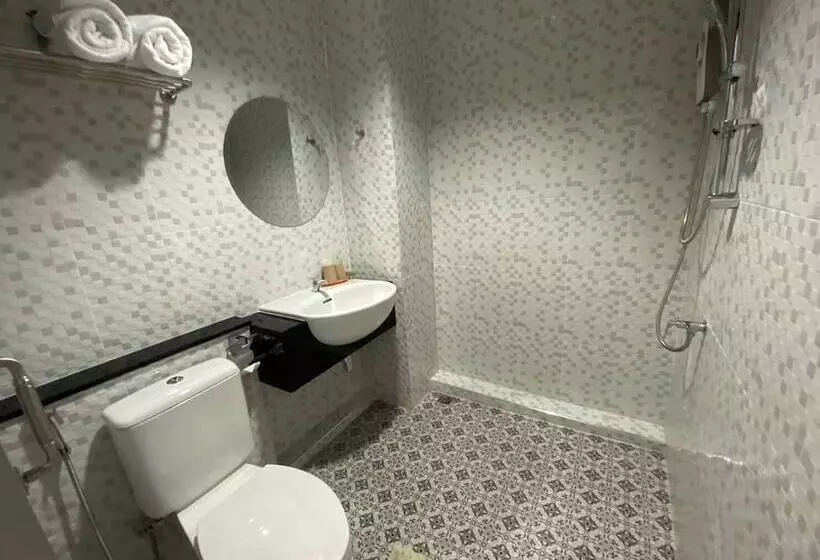 ホテル Chainatgrand