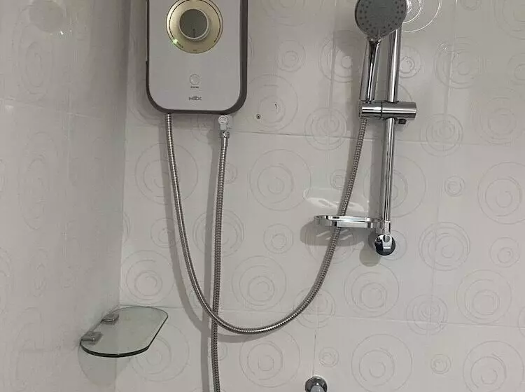 ホテル Chainatgrand