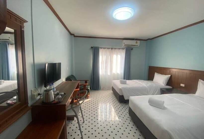 Szálloda Chainatgrand