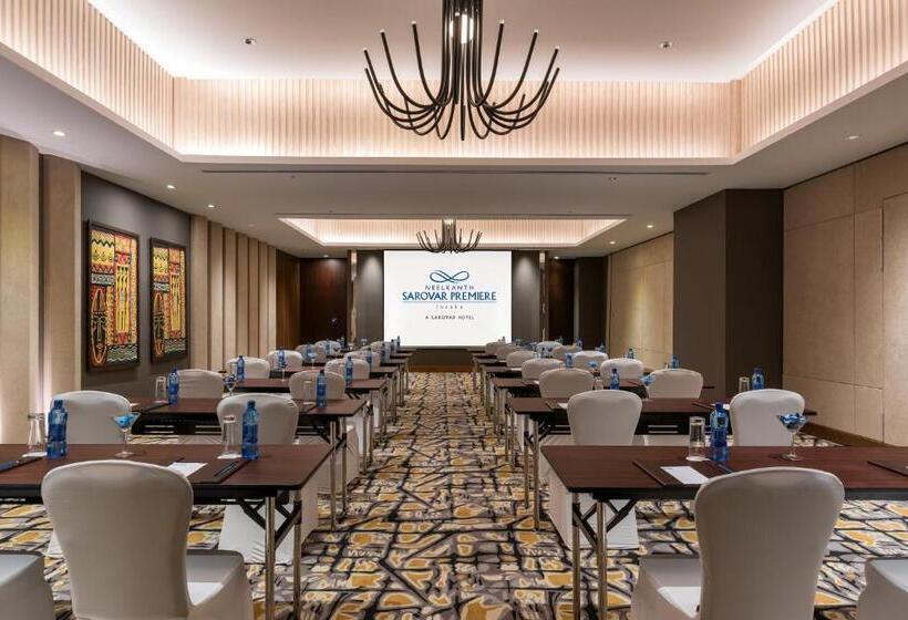 هتل Neelkanth Sarovar Premiere